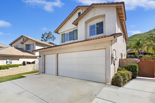 16336 Twilight Cir, Riverside, CA 92503-0557