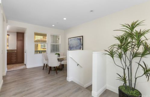 127 Danbrook, Irvine CA  92603-1024 exterior