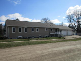 210 Oregon Ave, Morris, MN 56267-1159