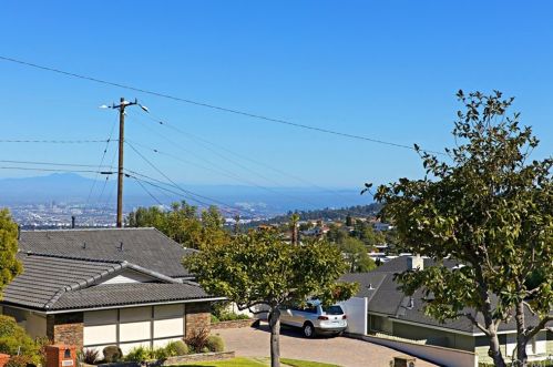 27035 Freeport Rd, Palos Verdes Estates, CA 90275-2214