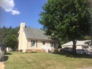 3621 Meadow Creek Ln, Raleigh, NC 27616-8999
