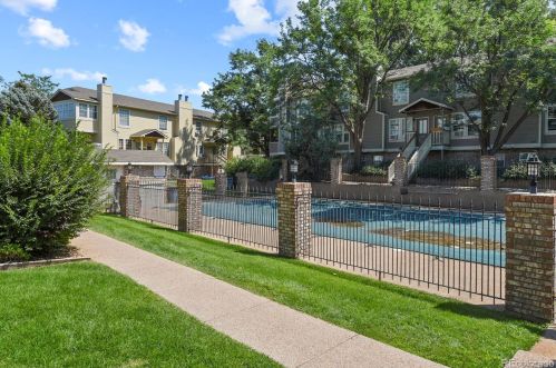 3200 Azalea Dr, Fort Collins CO  80526-5712 exterior