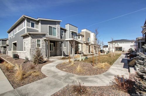 23590 5th Dr, Aurora CO  80018-1602 exterior