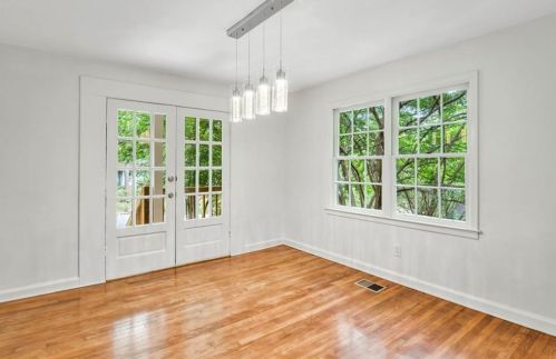 1678 Bridgeport Dr, Atlanta GA  30318-3332 exterior