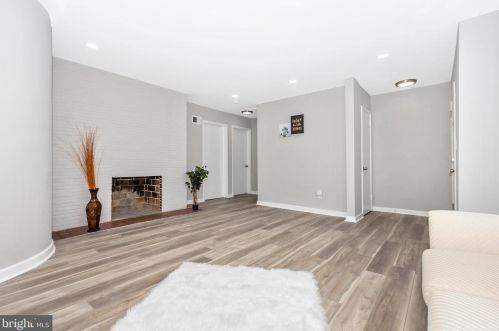 8107 Lockney Ave, Silver Spring MD 20912-7304 exterior