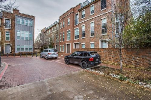 7700 Eastern Ave, Dallas TX  75209-5120 exterior