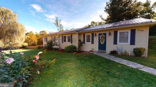 3332 Mountain Rd, Wardensville WV 26851-8279 exterior