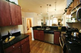 5450 Glenridge Dr, Atlanta GA  30342-4969 exterior