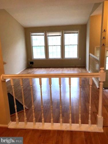 7361 Swan Point Way, Columbia, MD 21045-5010