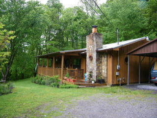 7777 Cedar Creek Rd, Townsend, TN 37882-3216