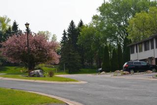 2002 Mesabi Ave, Saint Paul MN  55109-1738 exterior