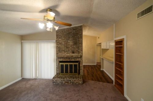 2003 Via Corona, Carrollton TX  75006-4614 exterior