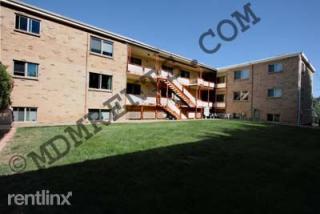 72 Ida Ave, Littleton CO  80120-2428 exterior