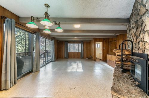 10191 Donner Trail Rd, Truckee CA  96161-4937 exterior