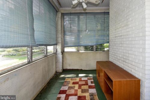 2013 Glen Ross Rd, Silver Spring MD 20910-2125 exterior