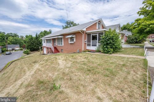 418 Warwick Ave, Cumberland, MD 21502-3759