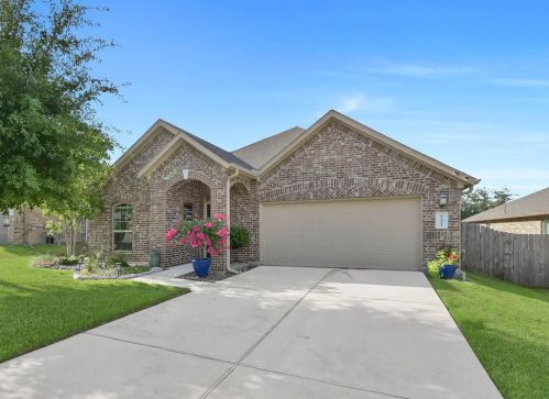 12314 Little Blue Heron Ln, Conroe, TX 77304-1690