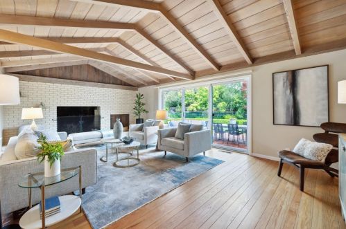 911 Echo Dr, Los Altos CA  94024-4874 exterior