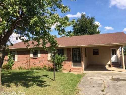 207 Walnut Dr, Paragould, AR 72450-3925