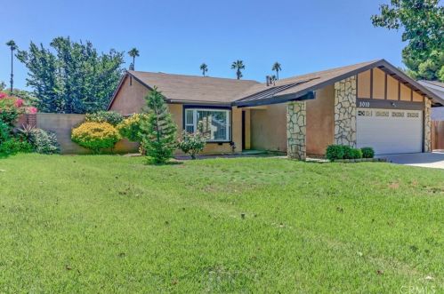 3010 Amsterdam Dr, Riverside, CA 92504-4212