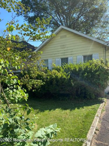 1 Lake Rd, Chatham Township, NJ 07928-1526