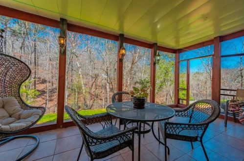 542 Peaceful Valley Dr, Cleveland GA  30528-4250 exterior