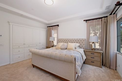 57 Crestwick, Irvine CA  92620-7306 exterior