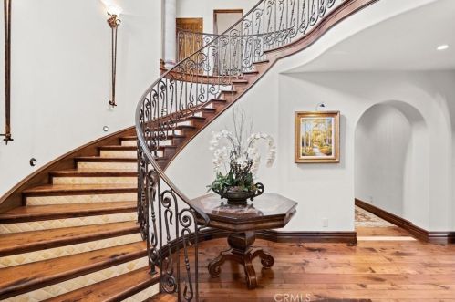 50 Golden Eagle, Irvine CA  92603-0308 exterior