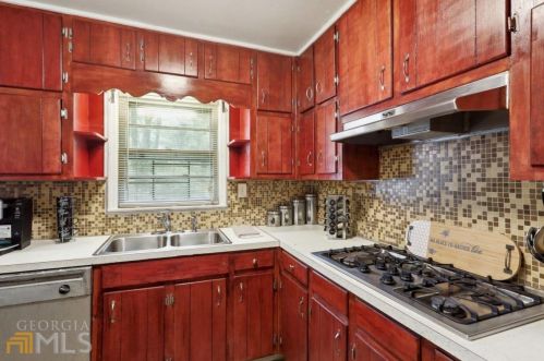 336 Bromack Dr, Atlanta GA  30315-8408 exterior