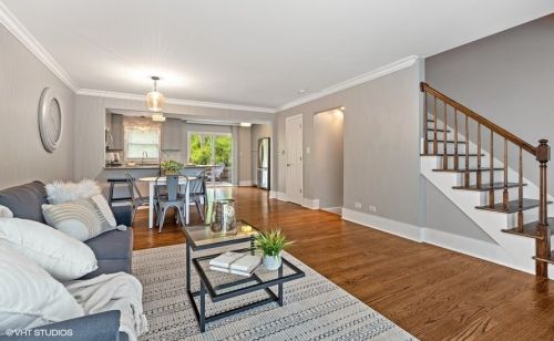 133 Huffman St, Naperville, IL 60540-4816