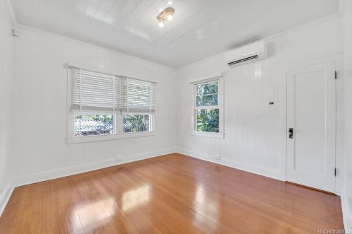 847 19th Ave, Honolulu HI  96816-4503 exterior