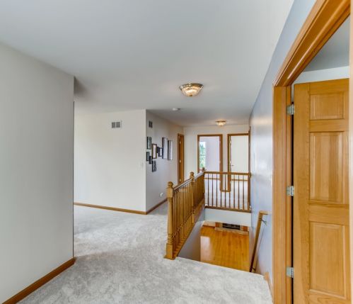 308 Century Dr, Pingree Grove IL  60140-4014 exterior