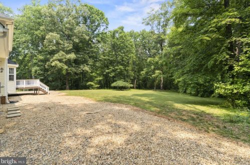 28281 Beech Dr, Rhoadesville VA  22542-9094 exterior
