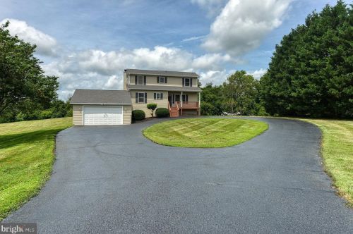 5800 Crescent Point Dr, Madison Mills, VA 22960-4508