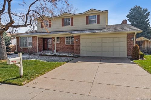 3832 Gray St, Denver, CO 80235-2923
