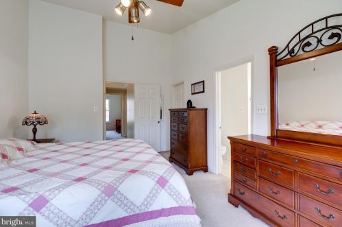 8725 Stone Hill Pl, Springfield VA  22153-1718 exterior