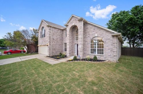 5600 Meadows Way, Fort Worth TX  76180-6315 exterior