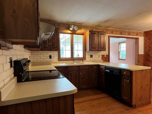 21 Dane Ave, Unity, NH 03743-4304