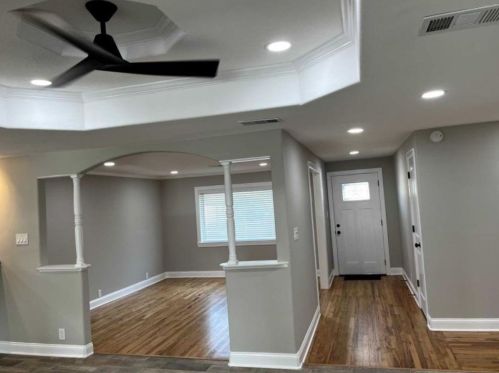 1004 Booker T Washington St, Conroe TX  77301-3610 exterior