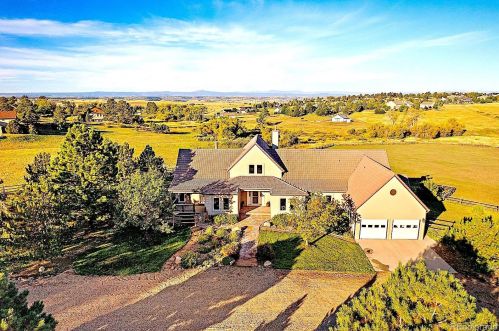 4965 Moonshine Ridge Trl, Parker CO  80134-5145 exterior