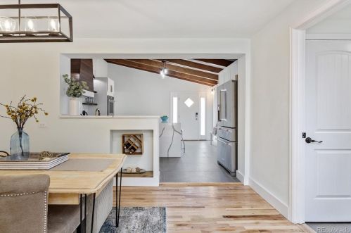 3063 Hudson St, Denver CO  80207-2746 exterior