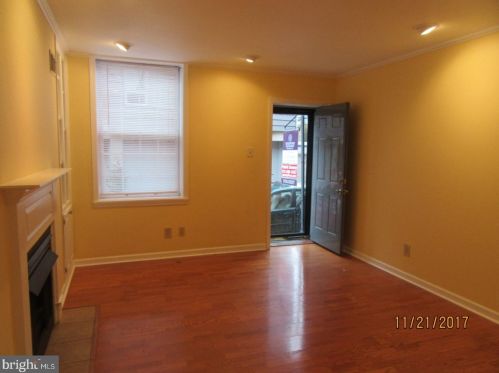 119 Ellsworth St, Philadelphia PA  19147-5407 exterior