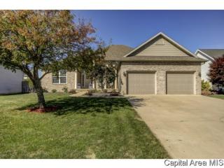 117 Winter Park Dr, Chatham, IL 62629-9604