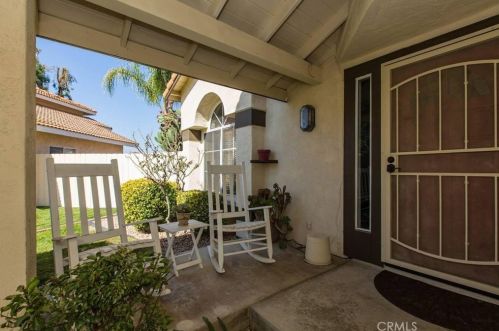 29810 Windwood Cir, Temecula, CA 92591-2807