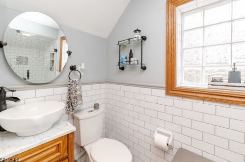 208 High St, Hackettstown NJ  07840-1941 exterior