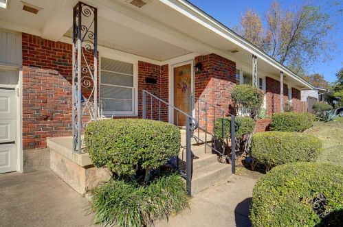 7109 Richlynn Ter, Fort Worth TX  76118-5121 exterior