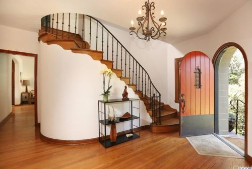 2131 Bonita Dr, Glendale, CA 91208-2450
