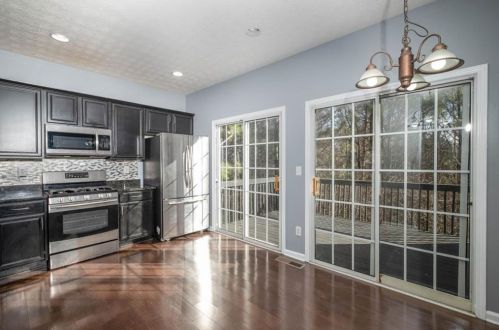 768 Celeste Ln, Atlanta GA  30331-8606 exterior