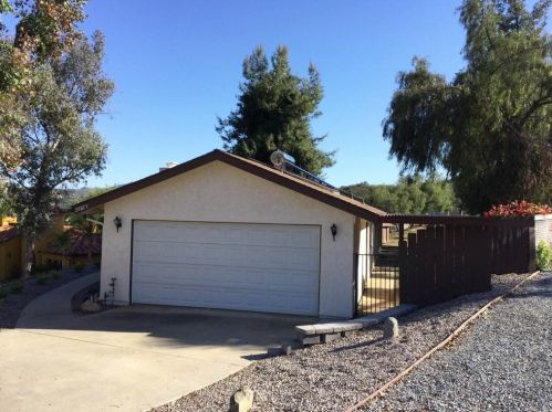 23823 Vista Ramona Rd, Ramona, CA 92065-4043