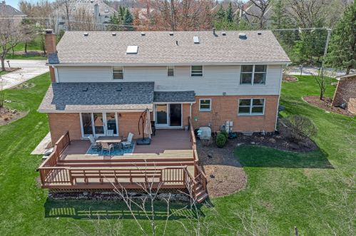 475 87th St, Willowbrook IL  60527-8361 exterior